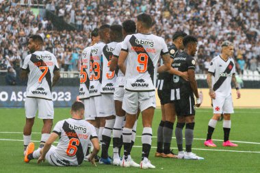 Rio de Janeiro (RJ), Brezilya - 02 / 07 / 2023 - BRAZILEIRO / BOTAFOGO / VASCO / RJ - Botafogo ve Vasco arasındaki maç, 2023 Brezilya Şampiyonası 'nın 13. turu için geçerli, Rio de Janeiro' nun kuzey bölgesindeki Nilton Santos Stadyumu 'nda (Engenhao) düzenlendi.