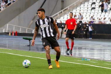 Rio de Janeiro (RJ), Brezilya - 02 / 07 / 2023 - BRAZILEIRO / BOTAFOGO / VASCO / RJ - Botafogo ve Vasco arasındaki maç, 2023 Brezilya Şampiyonası 'nın 13. turu için geçerli, Rio de Janeiro' nun kuzey bölgesindeki Nilton Santos Stadyumu 'nda (Engenhao) düzenlendi.