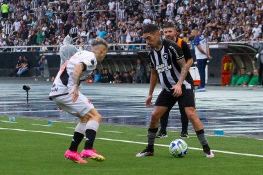 Rio de Janeiro (RJ), Brezilya - 02 / 07 / 2023 - BRAZILEIRO / BOTAFOGO / VASCO / RJ - Botafogo ve Vasco arasındaki maç, 2023 Brezilya Şampiyonası 'nın 13. turu için geçerli, Rio de Janeiro' nun kuzey bölgesindeki Nilton Santos Stadyumu 'nda (Engenhao) düzenlendi.