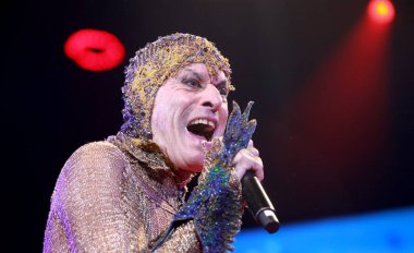 Rio de Janeiro (RJ), Brezilya - 7 / 1 / 2023 - SHOW / NEY MATOGROSSO / VIVO RIO / RJ - 81 yaşında, Ney asla durmaz. Bir kez daha, yeni proje sahnede başlayacak ve ancak daha sonra başka formatlar kazanacak. 