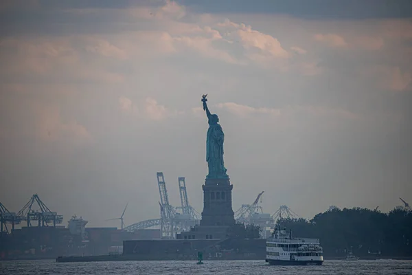 New York Usa 2023 Climate Transference New York Usa Statue — Stock Photo, Image