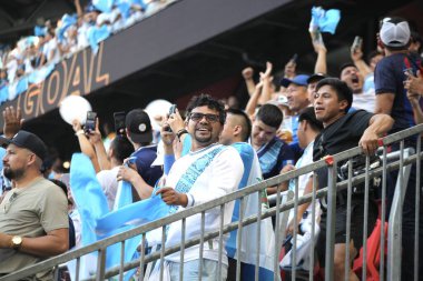(Concacaf Gold Cup: Guadalupe, Guatemala 'ya karşı. 4 Temmuz 2023, Harison, New Jersey, ABD: Guatemala 'dan Rubio Mendez, Red Bull Arena' da oynanan Concacaf Gold Cup 'ın 3. turunda Guadeloupe' a karşı oynadığı maçta beraberlik golünü attı.