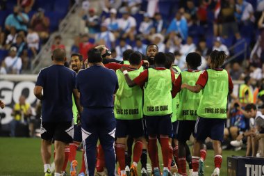 Concacaf Gold Cup: Kosta Rika Martinik 'e karşı. 4 Temmuz 2023, Harison, New Jersey, ABD: Kosta Rika 'dan Kendall Waston, Red Bull Arena' da oynanan Concacaf Gold Kupası 'nın 3. turunda Martinique' e karşı oynadığı futbol maçında golünü kutluyor.