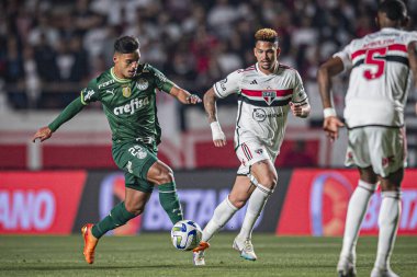 SAO PAULO (SP), 07 / 05 / 2023 - COPA DO BRASIL / SAO X PALMEIRAS - Gabriel Menino ve Luciano arasında oynanan 2023 Copa do Brasil futbolunun çeyrek finallerinin ilk ayağı için geçerli olan maçta
