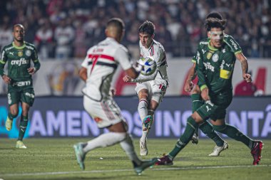 SAO PAULO (SP), 07 / 05 / 2023 - COPA DO BRASIL / SAO PAULO vS PALMEIRAS - Rodriguinho, Sao Paulo ve Palmeiras arasındaki maç sırasında, 2023 Copa do Brasil stadyumu Cicero futbol maçının ilk ayağı için geçerli