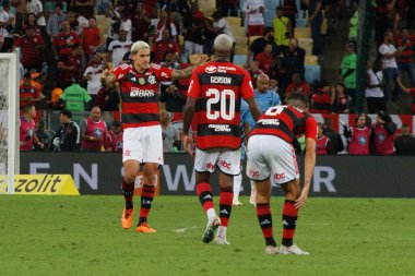 Rio de Janeiro (RJ), 07 / 05 / 2023 - COPA DO BRASIL / FLAMENGO / ATHLETICO PARANAENSE / RJ - Pedro do Flamengo golünü atıyor ve Flamengo ve Athletico Paranaense arasındaki maçı Copa do Brasil 2023 çeyrek finalleri için geçerli kılıyor