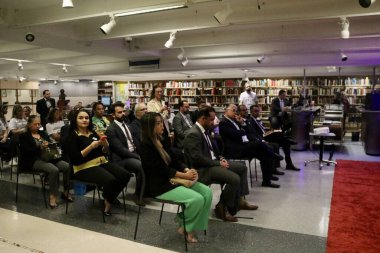 Brasilia (DF), 07 / 05 / 2023 - POLITICS / CHAMBER / SENATE / VIOLATION - 8 Ocak 'tan sonra Federal Senato Kütüphane Salonu' nda Federal Marcel Van Hattem (NOVO-RS) ile birlikte hak ihlalleri konulu 1. Forum )