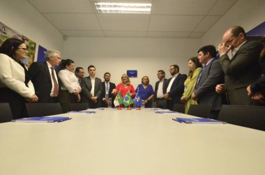 Natal (RN), 07 / 06 / 2023 - PreSIDENT / CAIXA / HOUSING / RN - Caixa Economica Federal Rita Serrano Başkanı, RN 'de konut inşaatının devam ettiğini duyurdu ve Ribeira ajansının belediyeleri ve devleti kabul etmek için bir oda açtı.. 