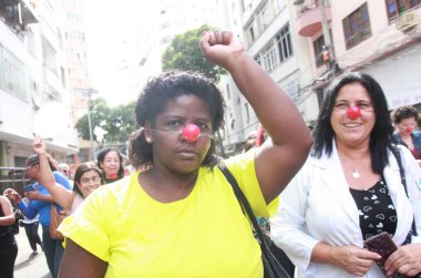 Rio de Janeiro (RJ), Brezilya - 07 / 10 / 2023 - MANIFESTACAO / SAUDE / SALARY / RJ - Sağlık alanındaki hemşireler, Rio de Janeiro 'nun orta bölgesinde daha iyi ücret, asgari ücret ve yeterli çalışma koşullarının ödenmesini talep eden bir gösteri düzenlediler.