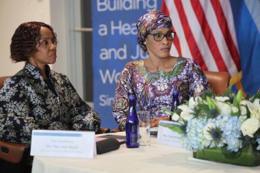 (Columbia Üniversitesi Postacılık Kamu Sağlığı Fakültesindeki Global First Lady Akademisi 'nde Afrikalı First Lady' ler. 12 Temmuz 2023, New York, ABD