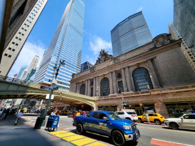 New York (ABD) - 07 / 13 / 2023 - MOVEMENT / Every DAY LIFE / CITY / USA - Grand Central Terminal Cephesi - 42.