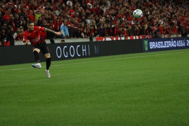 Brezilya Futbol Şampiyonası: Atletico Halkla İlişkiler Bahia 'ya karşı. 16 Temmuz 2023, Curitiba, Parana, Brezilya: 16 Temmuz Pazar günü Ligga Arena 'da oynanan 2023 Brezilya Futbol Şampiyonası' nın 15. Raundu için Athletico PR ve Bahia arasındaki futbol maçı.) 