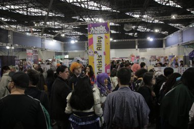 Anime Frinds Hareketi 20 yıl sürdü. 15 Temmuz 2023. Sao Paulo, Brezilya: Anime Dostları Etkinliği sırasındaki hareket, 15 Cumartesi günü Japon kültürünün, ineklerin ve Kostümcülerin yanı sıra ulusal ve uluslararası etkinliklerin hayranlarını bir araya getirdi)