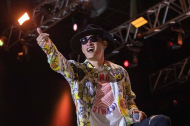 Flow Band Sao Paulo 'da canlı performans sergiliyor. 16 Temmuz 2023, Sao Paulo, Brezilya: Japon grup Flow, Sao Paulo 'nun kuzeyindeki Anime Friends 2023, Neşelenen Arkadaşlar, 16 Temmuz Pazar günü Anhembi sergisinde canlı performans sergiliyor.