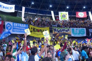 Üniversite öğrencileri UNE politika kararlarını oyluyor. 15 Temmuz 2023, Brasilia, Federal Bölge, Brezilya: Ülkenin dört bir yanından 10.000 'den fazla üniversite öğrencisi, Ulusal Öğrenciler Birliği' nin siyasi kararları hakkında oy kullanmak üzere bir araya geldi.