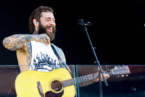 Post Malone Performing Live Tsx Stage Times Square Июля 2023 — стоковое фото