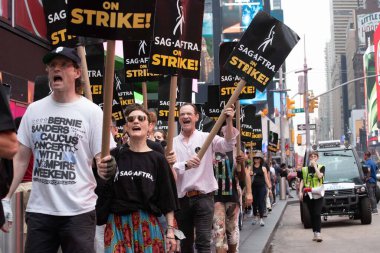 (NEW)  SAG-AFRA Strike in New York. July 19, 2023, New York, USA: The Screen Actors Guild- American Federation of Television and Radio Artists went on strike over an ongoing labor dispute with the Alliance of Motion Picture and Television Producers. 