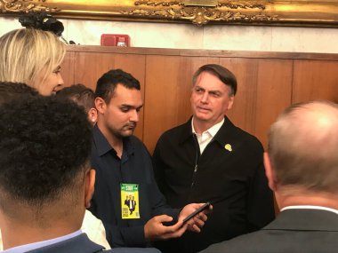 Adayların Liberal Parti (PL) üyeliği. 25 Temmuz 2023, Sao Paulo, Brezilya: Fernando Holiday ve Lucas Pavanato eski Brezilya Cumhurbaşkanı ile birlikte Sao Paulo 'da Liberal Parti' ye katıldı.