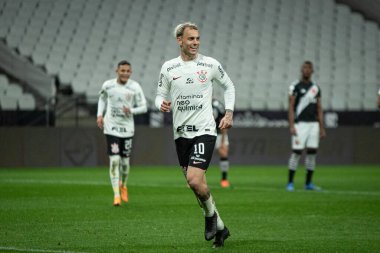 Sao Paulo (SP), Brezilya 29 / 07 / 2023 - Korintliler 'den Roger Guedes, 2023 Brezilya Futbol Şampiyonası' nın 17. turunda Corinthians ve Vasco da Gama arasında oynanan karşılaşmada golünü kutluyor.