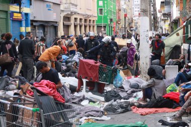 Cracolandia 'daki uyuşturucu satıcılarına karşı polis operasyonu. 30 Temmuz 2023, Sao Paulo, Brezilya: Sivil Polis, Sao Paulo 'daki sözde Cracolandia' da uyuşturucu satıcıları ve kaçaklarını tutuklamak için ortak bir operasyon düzenledi..