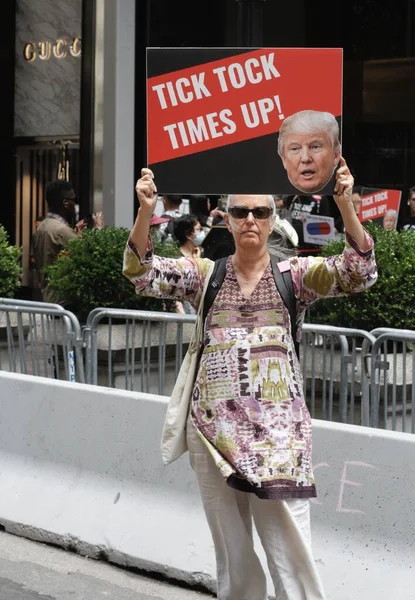 Protesta Favore Dell Accusa Trump Alla Trump Tower Agosto 2023 — Foto Stock