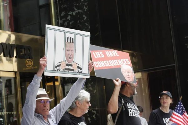Protest Favor Trump Indictment Trump Tower August 2023 New York — Stock Photo, Image