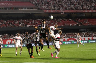Sao Paulo (SP), Brezilya 08 / 06 / 2023 - Pazar öğleden sonra Cicero Pompei de Toledo Stadyumu, Morumbi 'deki Brezilya Şampiyonası için geçerli olan Sao Paulo ile Atletico Mineiro arasındaki maçta atış