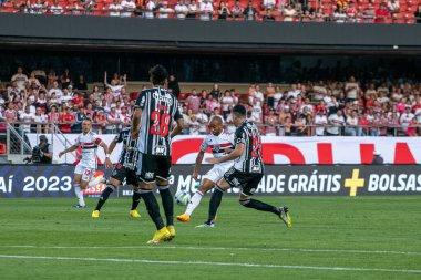 Sao Paulo (SP), Brezilya 08 / 06 / 2023 Player Lucas, bu Pazar öğleden sonra Cicero Pompei de Toledo Stadyumu, Morumbi 'de düzenlenen Brezilya Şampiyonası için geçerli olan Sao Paulo ve Atletico Mineiro arasında oynanan maçta 