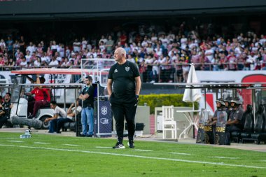 Sao Paulo (SP), Brezilya 08 / 06 / 2023 - Atletico Mineiro teknik direktörü Luiz Felipe Escolari Sao Paulo ve Atletico Mineiro arasında oynanan karşılaşma sırasında bu Pazar öğleden sonra Cicero stadyumu Pompei 'de oynanan Brezilya Şampiyonası için geçerli oldu (06)