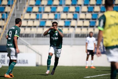 Santana de Parnaiba (SP), Brezilya 08 / 06 / 2023 - Palmeiras ve Corinthians arasındaki maç, 2023 Brezilya 20 Yaş Altı Şampiyonası 'nın ilk ayağı için geçerli. 