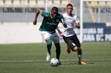 Santana de Parnaiba (SP), Brezilya 08 / 06 / 2023 - Palmeiras ve Corinthians arasındaki maç, 2023 Brezilya 20 Yaş Altı Şampiyonası 'nın ilk ayağı için geçerli. 