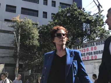 Milletvekili Carla Zambelli, Sao Paulo Federal Polisi. 07 Ağustos 2023, Sao Paulo, Brezilya: Sao Paulo milletvekili Carla Zambelli, Jair Bolsonaros 'un en sadık destekçilerinden biri, Sao Paulo' daki PF karargahına geldi. 