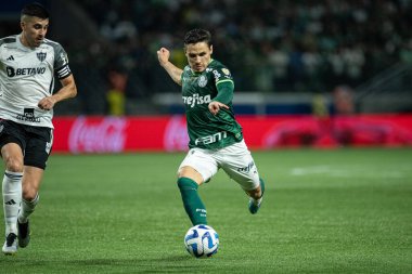 Sao Paulo (SP), Brezilya 08 / 09 / 2023 - Palmeiras ile Atletico-MG arasında oynanan karşılaşmada Copa Conmebol Libertadores 2023 'ün ikinci ayağı için geçerli olan Raphael Veiga