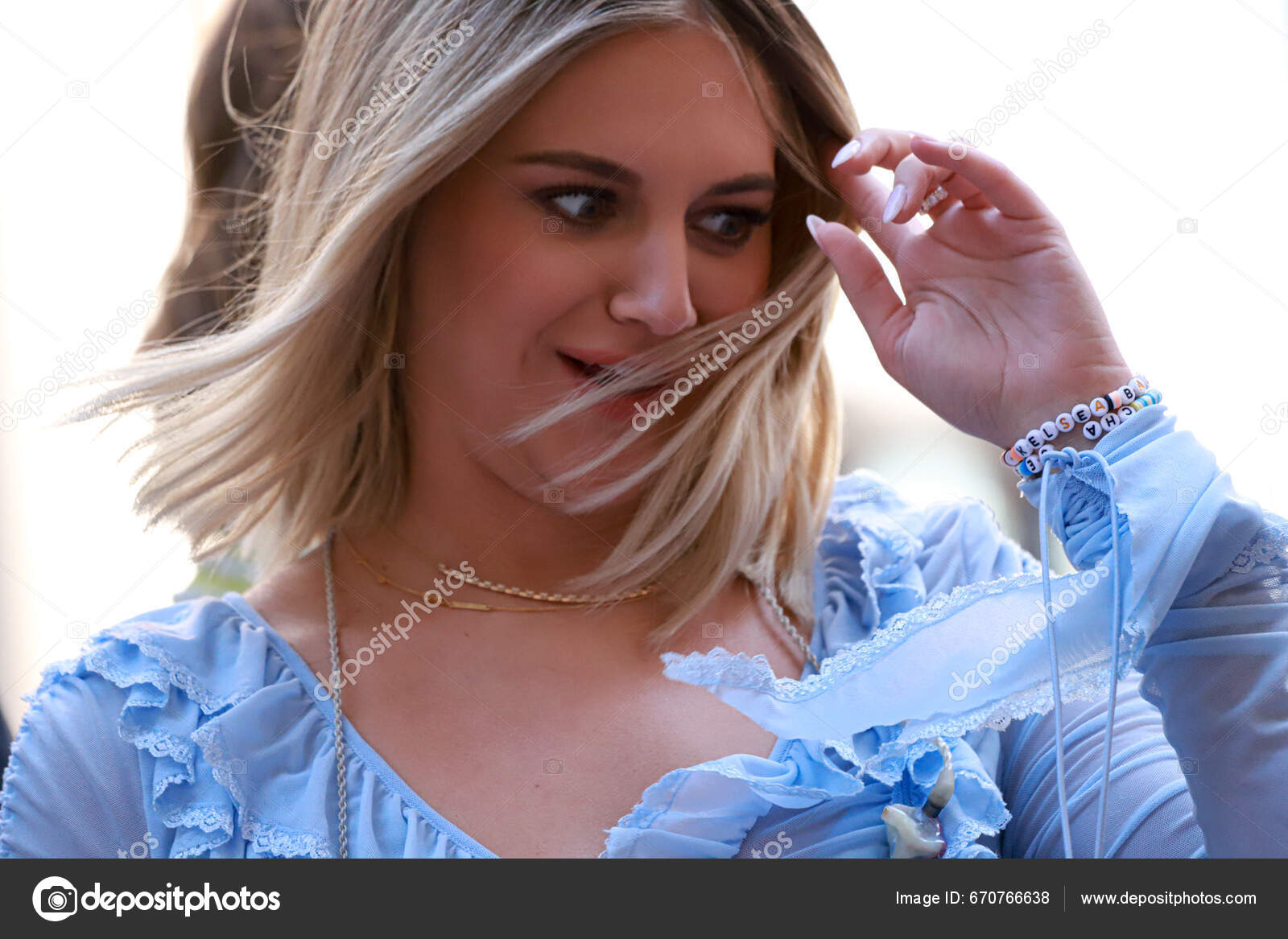 Kelsea Ballerin Performs Live Today Show Agost 2023 New York – Stock