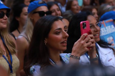 Kelsea Balleri Today Show 'da canlı performans sergiliyor. Agost 11, 2023, New York, ABD: Kelsea Ballerin, Rockefeller Center 'daki Citi Konser Serisi' nde canlı performans sergiliyor.. 