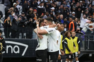 Sao Paulo (SP), 08 / 13 / 2023 - Corinthians x Coritiba - Corinthians x Coritiba tarafından Corinthians ve Coritiba arasında oynanan maçta alınan gol bu Pazar öğleden sonra Arena Corinthians, Sao Paulo 'nun doğu bölgesinde oynanan Brezilya Şampiyonası için geçerli (13).. 