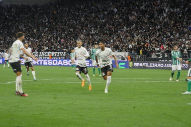 Sao Paulo (SP), 08 / 13 / 2023 - Corinthians x Coritiba - Wesley 'nin bu Pazar öğleden sonra Brezilya Şampiyonası için geçerli olan maçtaki golü (13) Sao Paulo' nun doğu bölgesindeki Arena Corinthians 'da. 