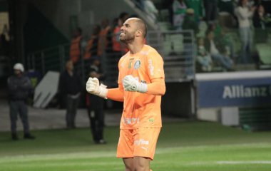 Sao Paulo (SP), Brezilya 08 / 14 / 2023 - Palmeiras ve Cruzeiro arasındaki maç, Sao Paulo 'nun batı bölgesindeki Allianz Parque' da düzenlenen 2023 Brezilya Futbol Şampiyonası 'nın 19. 