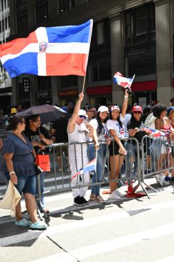 41. Geleneksel Dominik Günü Geçidi, 13 Ağustos 2023, New York, ABD: New York 'taki Ulusal Dominik Günü Geçidi, Dominik kökenli insanlar tarafından düzenlenen bir geçit törenidir.. 