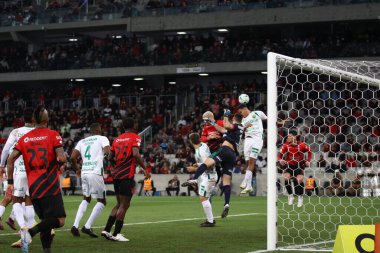 CURITIBA (PR), Brazil 08 / 15 / 2023 - Athletico Pr ve Cuiaba arasındaki maçın başlatılması 2023 Brezilya Şampiyonası 'nın 19' uncu turu için geçerli, Salı gecesi Ligga Arena 'da (15))