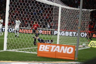 CURITIBA (PR), Brazil 08 / 15 / 2023 - Athletico Pr ve Cuiaba arasındaki maçın başlatılması 2023 Brezilya Şampiyonası 'nın 19' uncu turu için geçerli, Salı gecesi Ligga Arena 'da (15)) 