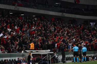 CURITIBA (PR), Brazil 08 / 15 / 2023 - Athletico Pr ve Cuiaba arasında oynanan karşılaşmada taraftarlar 2023 Brezilya Şampiyonası 'nın 19.) 