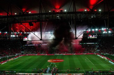 Rio de Janeiro (RJ), Brezilya 08 / 16 / 2023 - Rio de Janeiro 'nun kuzey bölgesindeki Mario Filho Stadyumu' nda düzenlenen 2023 Copa do Brasil yarı finalinde Flamengo ile Gremio arasındaki maç geçerli