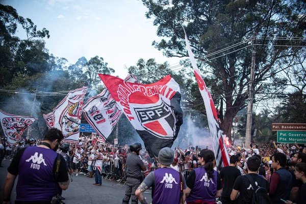 Sao Paulo Piłka Nożna Gracze Mile Widziani Przez Fanów Sierpnia — Zdjęcie stockowe