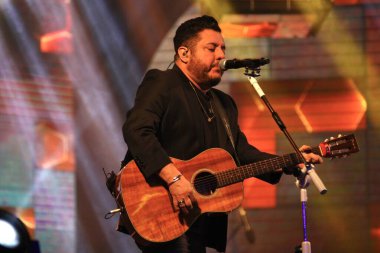 Bruno & Marrone, EFAPI Fuarı 2023 'te sahne almaktadır. 17 Ağustos 2023, Santo Antonio da Platina, Parana, Brezilya: Bruno ve Marrone, EFAPI EXPO2023 