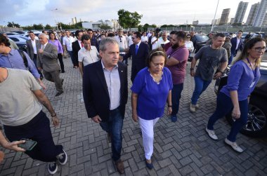 Alencar ve Bezzerra, Askeri İnzibata 150 araç ve helikopter getirdi. 25 Ağustos 2023, Natal, Rio Grande do Norte, Brezilya: Ulusal Kamu Güvenliği Bakanı, Tadeu Alencar ve Vali Fatima Bezerra (PT) 