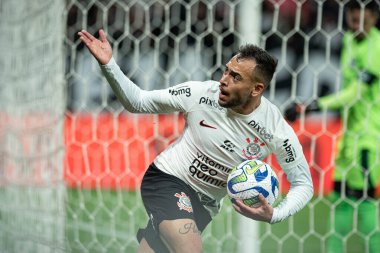 Sao Paulo (SP), Brezilya 08 / 26 / 2023 - Korintliler 'den Maycon, Neo Quimica Arena' da düzenlenen 2023 Brezilya Futbol Şampiyonası 'nın 21. turu için geçerli olan Corinthians ve Goias arasındaki maçta golünü kutluyor.