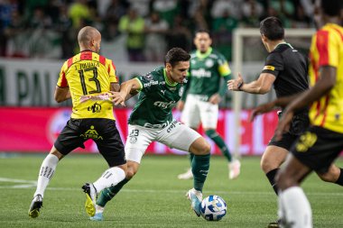Sao Paulo (SP), Brezilya 08 / 30 / 2023 - Palmeiras x Deportivo Pereira (COL) arasındaki maçta Raphael Veiga, Copa Conmebol Libertadores 2023 'ün çeyrek finallerinin ikinci ayağı için geçerlidir.