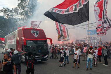 SAO PAULO (SP), Brezilya 08 / 31 / 2023 - Cicero Pompeu de Toledo (Morumbi) 'da Copa Sudamericana çeyrek finallerinin ikinci ayağı için LDU ve Sao Paulo Paulo takımlarının gelişi),