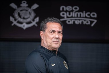 Sao Paulo (SP), 09 / 03 / 2023 - Corinthians ve Palmeiras arasındaki maçtan önce Vanderlei Luxemburgo, Neo Quimica Arena 'da düzenlenen 2023 Brezilya Futbol Şampiyonası' nın 22.